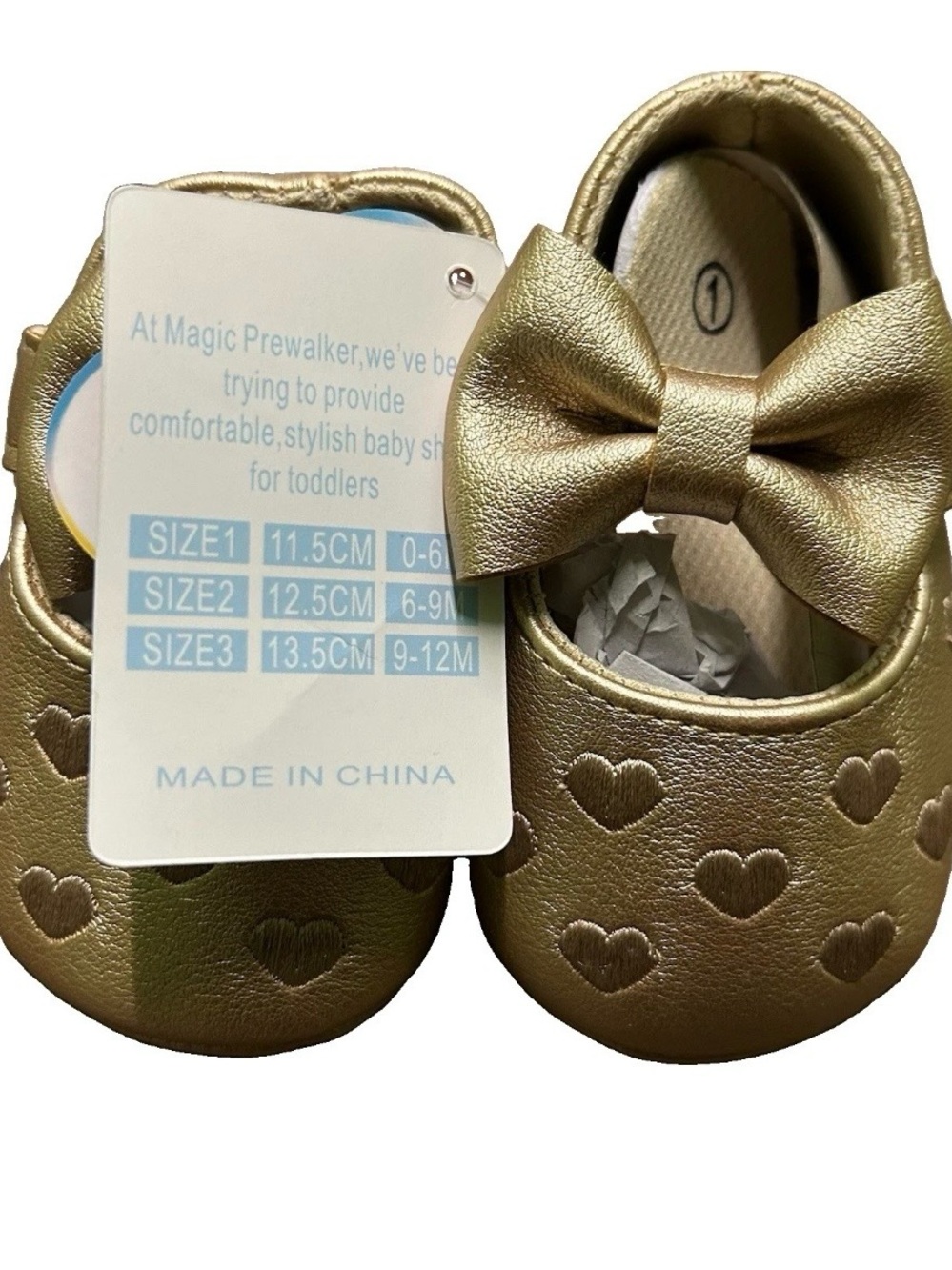 NWT Baby Girl Gold Shoes Hearts Size 1 (0-6 Months)